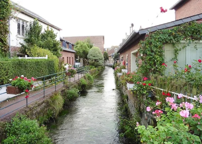 Сasa de vacaciones In With Sea Views *